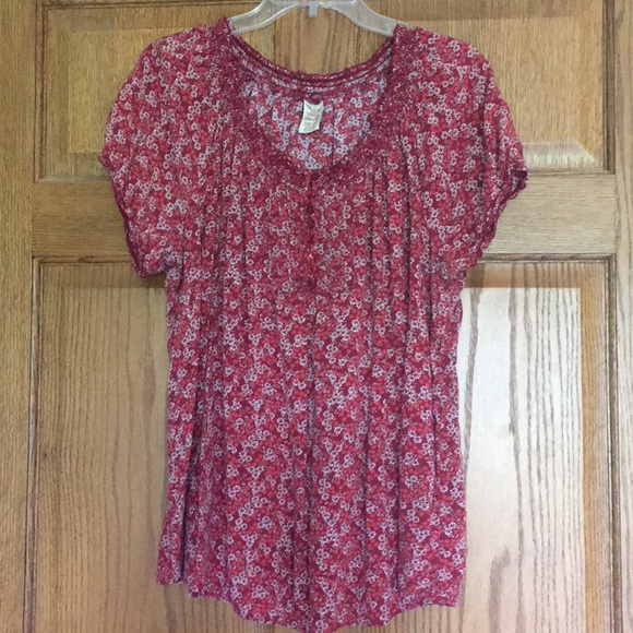 Faded Glory Tops - 5/$15 Red Floral Faded Glory Top